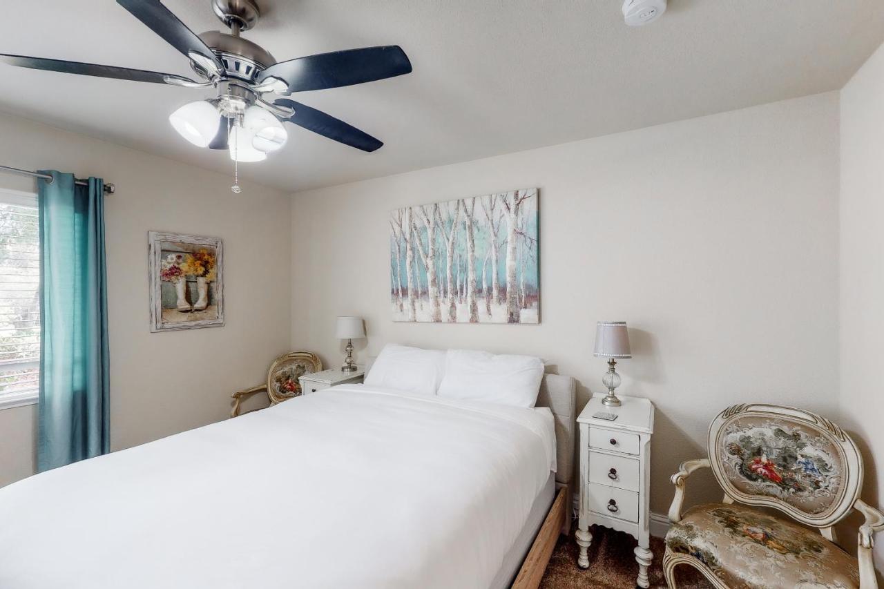 Putney Place North Fork 외부 사진